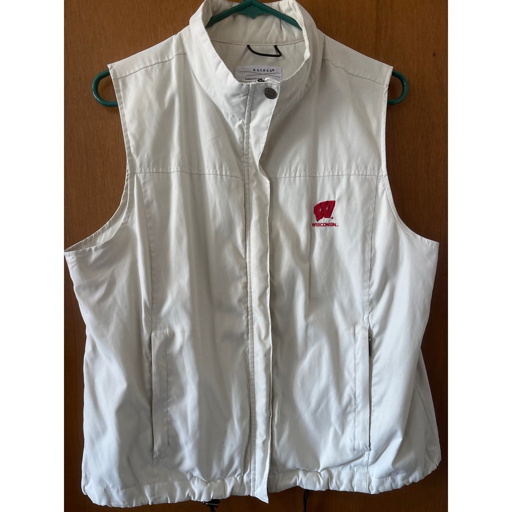 Antigua Wisconsin Badgers Antech Full‎ Zip Vest Womens Large Cream  NCAA